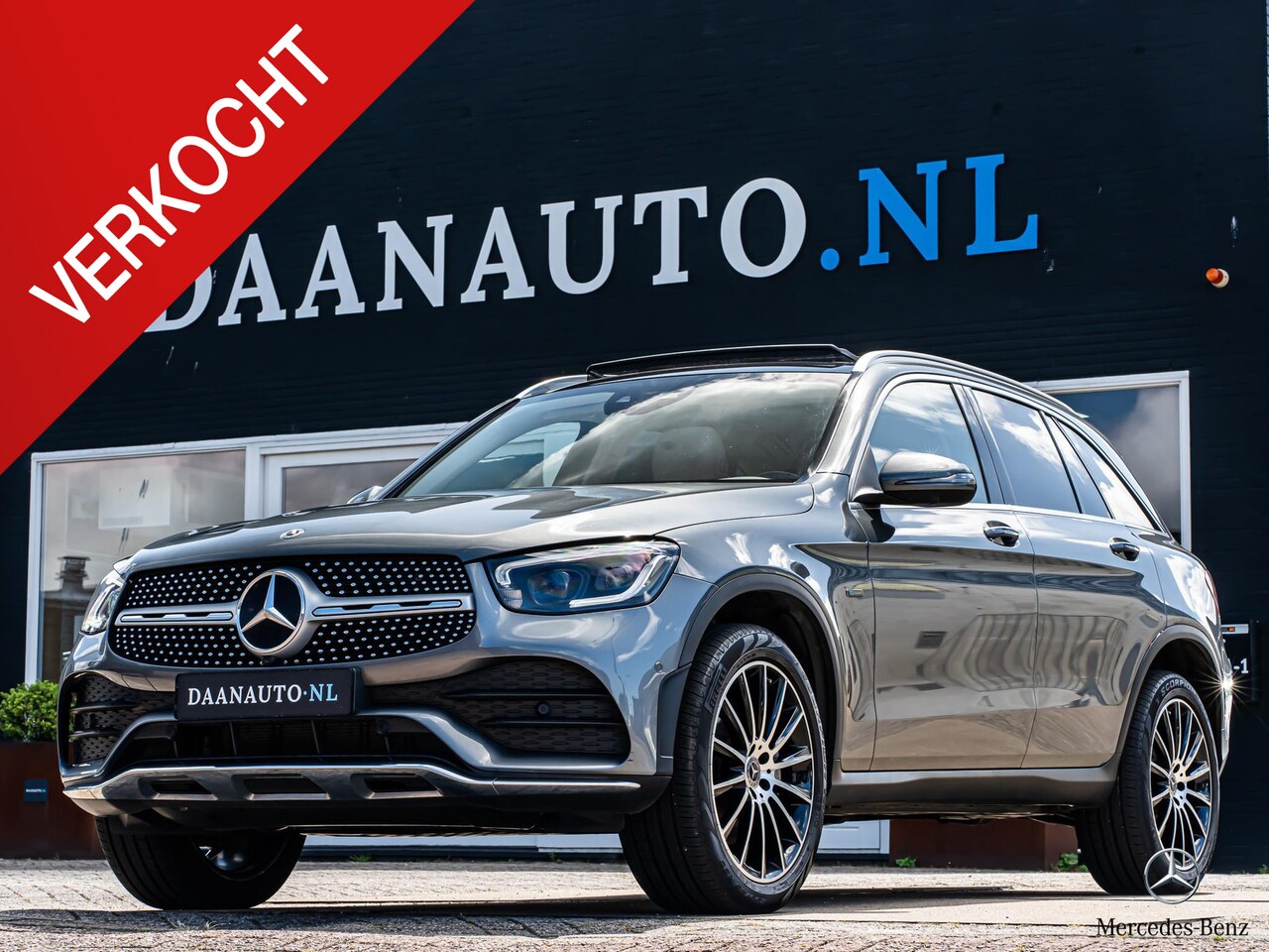 Mercedes-Benz GLC-klasse - GLC300e 4MATIC AMG Line Pano Memory Trekhaak - AutoWereld.nl