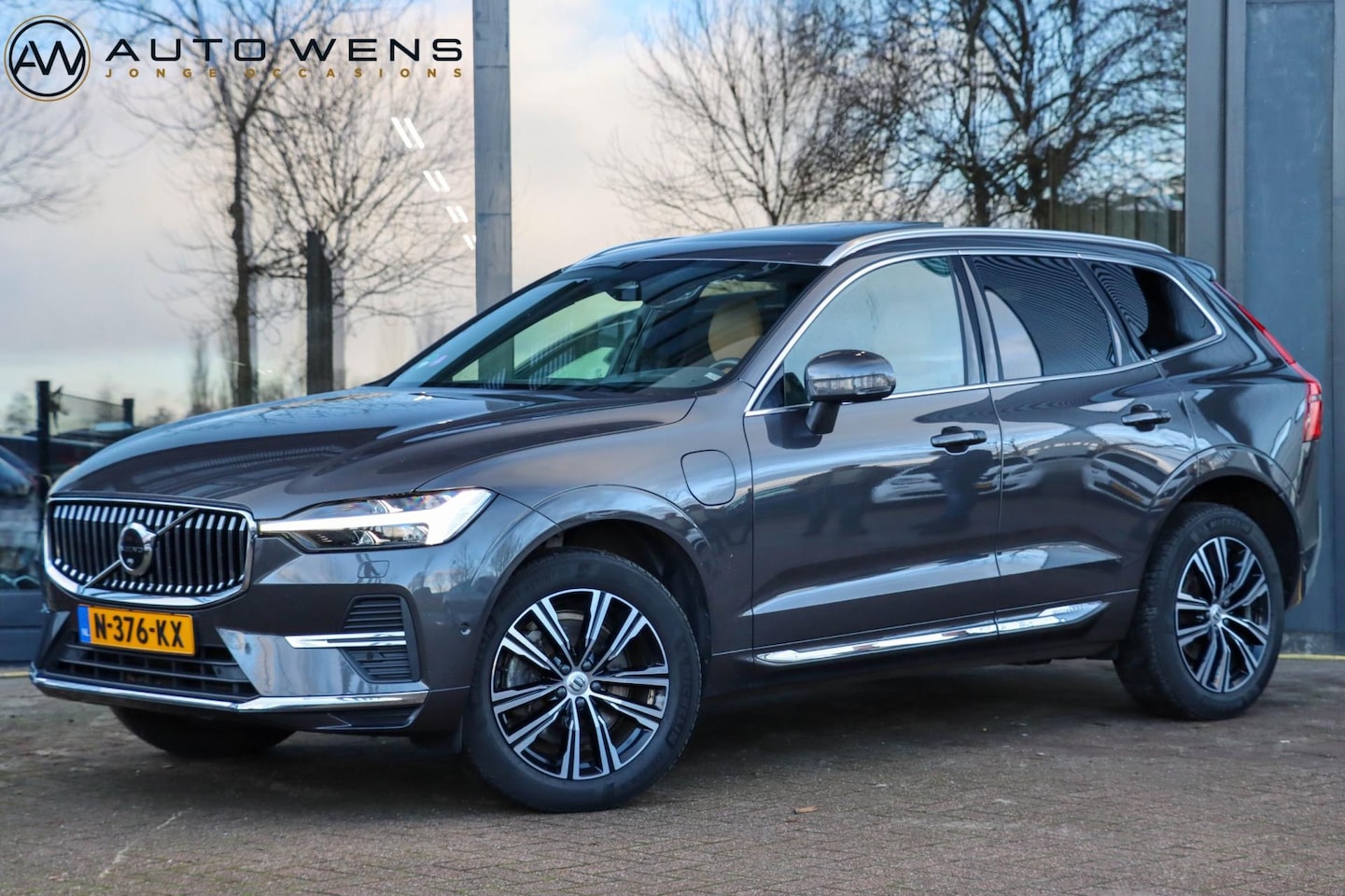 Volvo XC60 - T8 PHEV AWD Inscription Exclusive | 360 Cam | Massagestoelen | Trekhaak - AutoWereld.nl