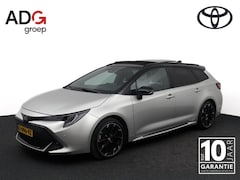 Toyota Corolla Touring Sports - 2.0 Hybrid GR-Sport Plus | 183 PK | Bitone | Panoramadak | Stof-lederen sportstoelen |