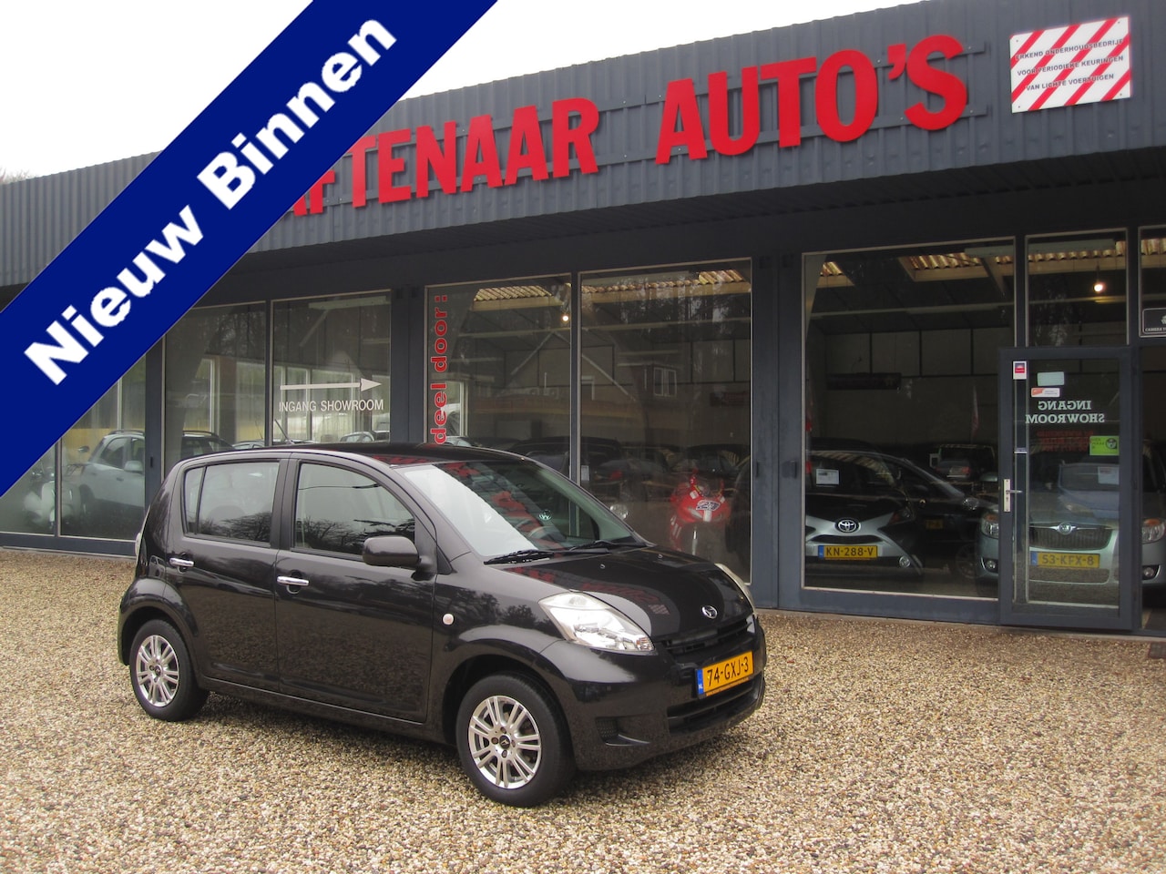 Daihatsu Sirion 2 - 1.0-12V Premium zeer mooi met trekhaak  apk 13-04-2025 - AutoWereld.nl