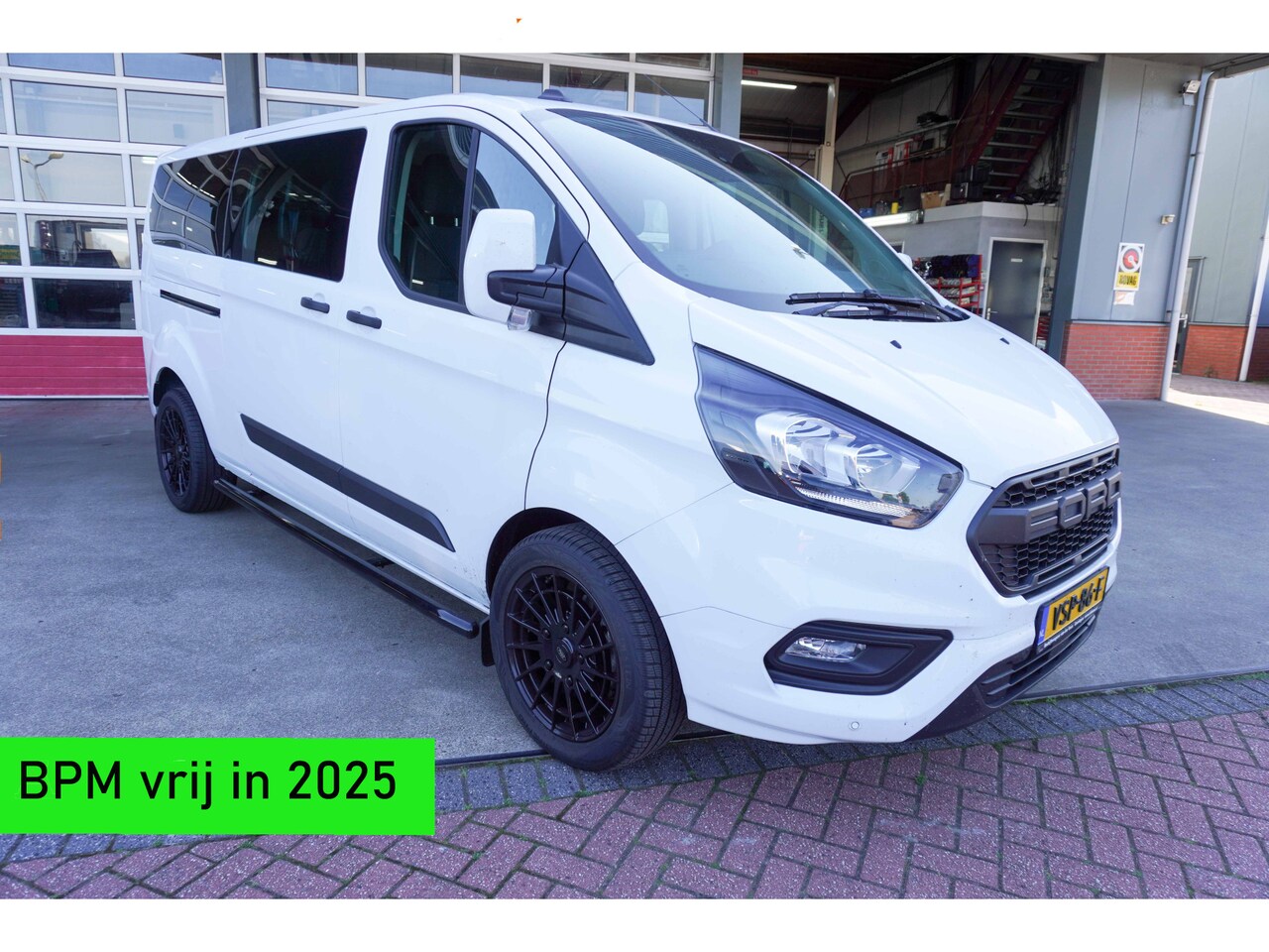 Ford Transit Custom - 320L 2.0 TDCI 130PK L2H1 Dubbel Cabine Glaslook Nr. V119 | Airco | Cruise | DAB | Side bar - AutoWereld.nl