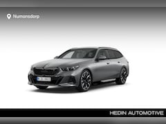 BMW i5 Touring - eDrive40 | M-Sport Pro | 21'' | B&W | Panorama. | Driv. Prof. | Park. Plus | Stoelvent. |