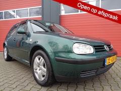 Volkswagen Golf - 2.0 Comfortline 116PK Automaat Airco 5DRS Trekhaak NL-Auto