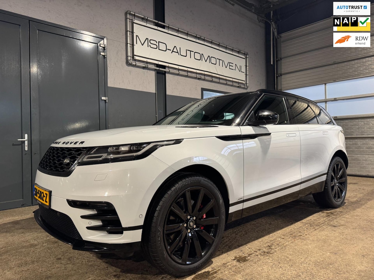 Land Rover Range Rover Velar - 3.0 V6 SC AWD R-Dynamic HSE Trekhaak Origineel Nederlands NAP - AutoWereld.nl