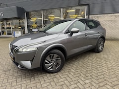 Nissan Qashqai - 1.3 MHEV 140PK Acenta/ Trekhaak/ All season banden Super comple