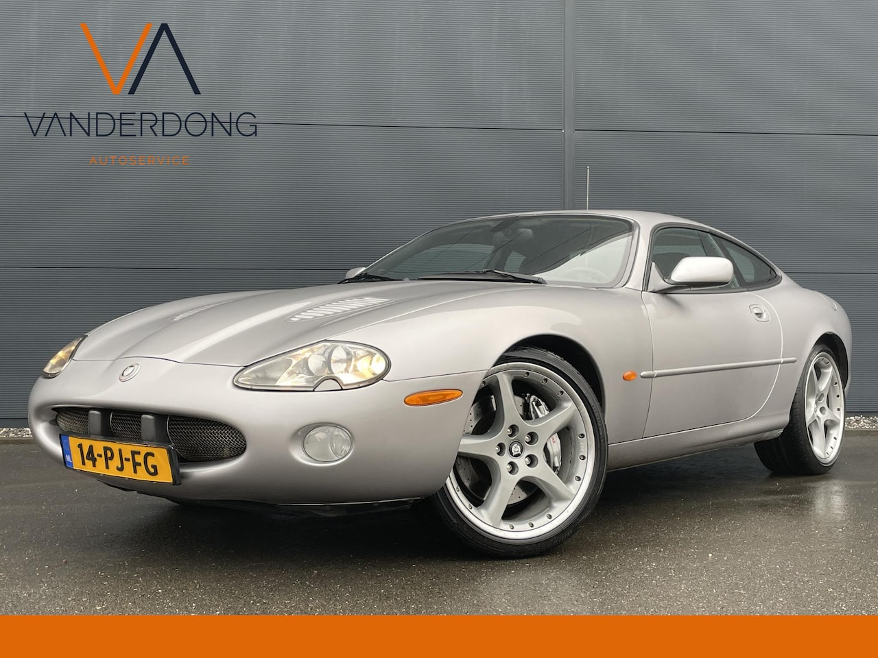 Jaguar XKR - 4.0 V8 Coupé 'Silverstone' - AutoWereld.nl