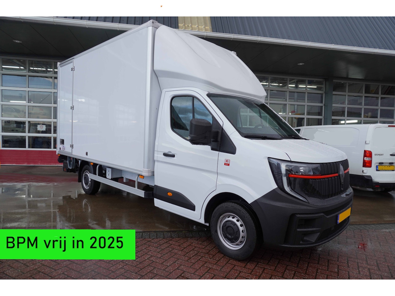 Renault Master - T35 2.0 dCi 150PK Meubelbak met laadklep Nr. V003 | Airco | Cruise | Parkeersensoren achte - AutoWereld.nl