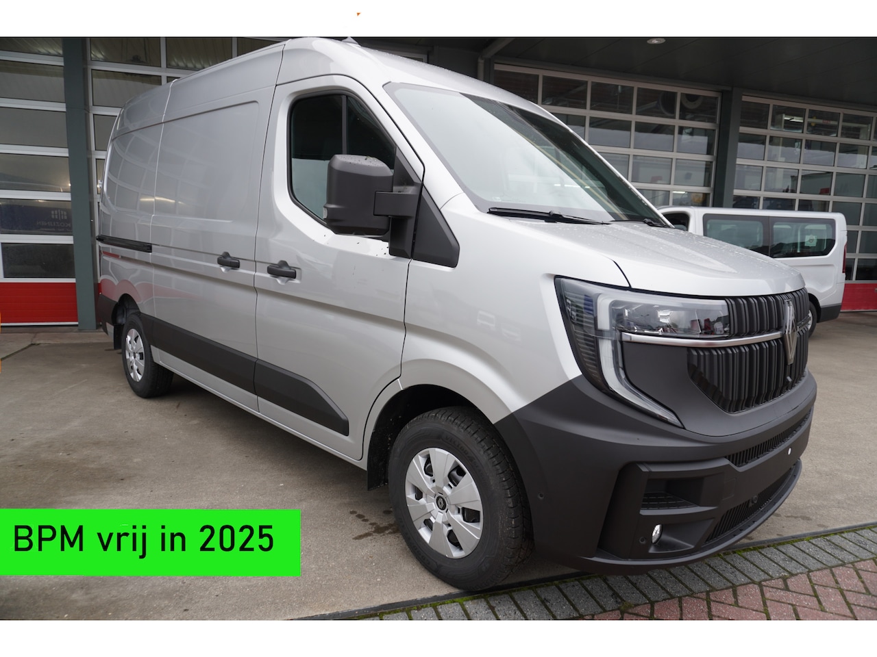 Renault Master - T35 2.0 dCi 170PK L2H2 Extra Schuifdeur L / R Nr. V118 | Climate | Navi | Cruise | Trekhaa - AutoWereld.nl