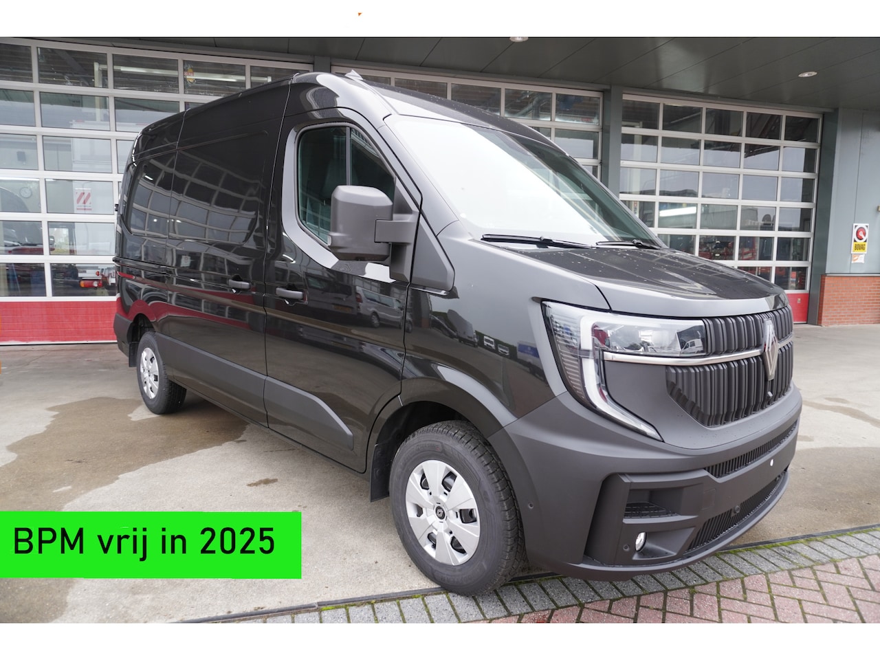 Renault Master - T35 2.0 dCi 170PK L2H2 Extra Schuifdeur L / R Nr. V215 | Climate | Navi | Cruise | Trekhaa - AutoWereld.nl