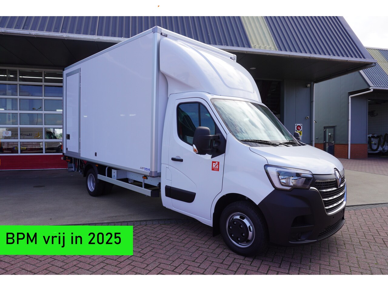 Renault Master - T35 2.3 dCi 165PK L4 DL Energy Bakwagen + laadklep Nr. V057 | Airco | Cruise | Navi | Dubb - AutoWereld.nl