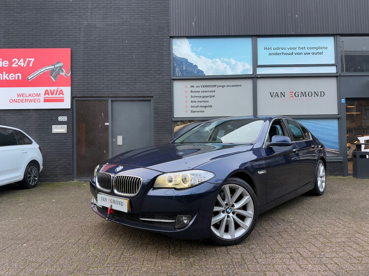 BMW 5-serie - 520i Executive 520i Executive, Automaat, 6 tot 12 maanden garantie - AutoWereld.nl