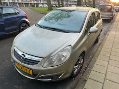 Opel Corsa - 1.4-16V Cosmo