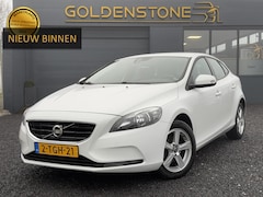 Volvo V40 - 1.6 D2 Kinetic 2e Eigenaar, Navi, Clima, Cruise, Trekhaak, LM Velgen, PDC Achter, N.A.P, A