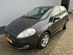 Fiat Grande Punto - 1.4 Dynamic - AUTOMAAT KAPOT