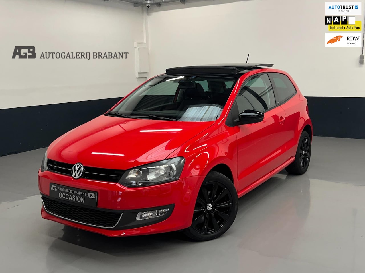 Volkswagen Polo - 1.2 TSI Highline Pano/Pdc/Carplay - AutoWereld.nl