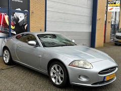 Jaguar XK - 4.2 V8 Coupé, apk, V8, automaat, lichtmetaal, navigatie, pdc, inruil mogelijk