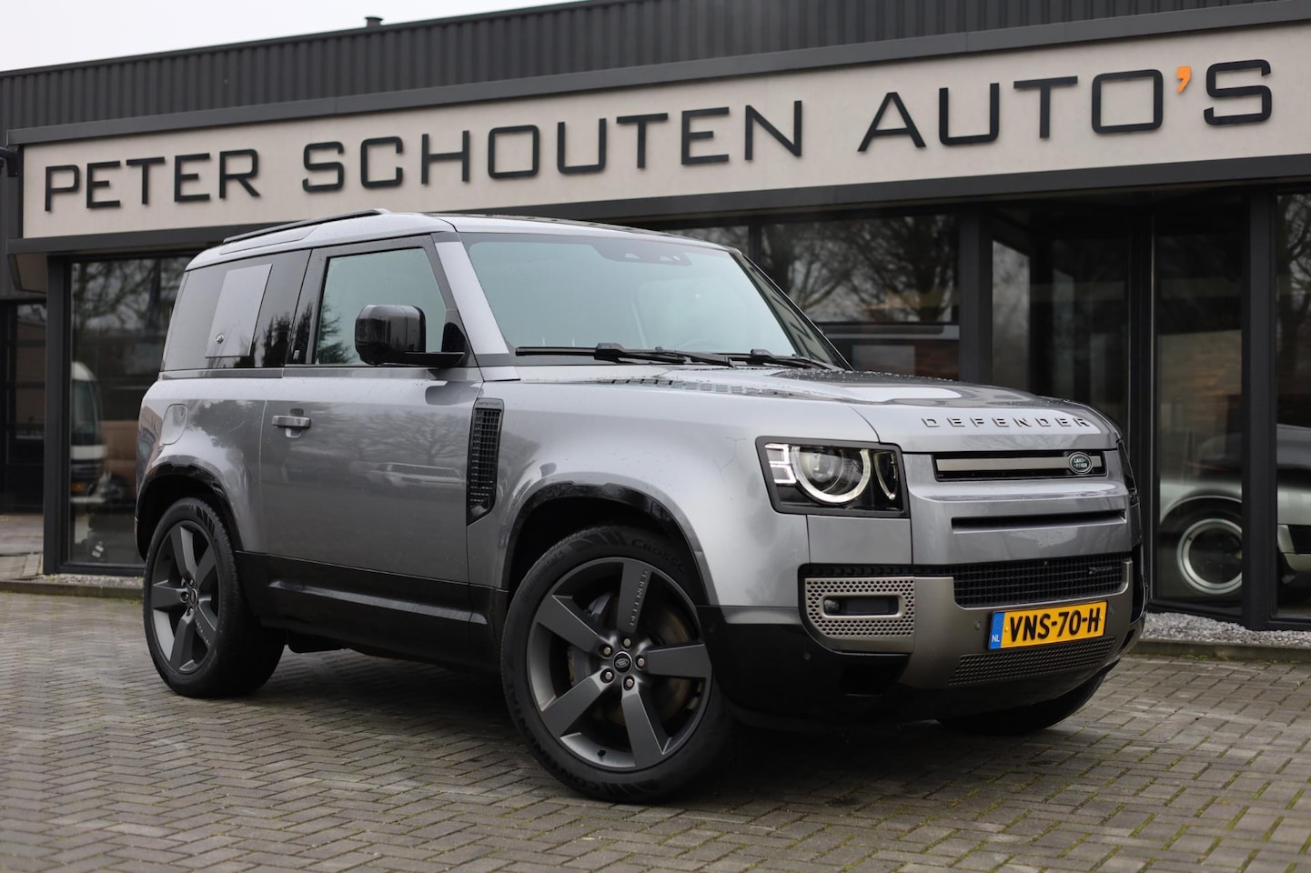 Land Rover Defender 90 - 3.0 D250 HSE X-Dynamic | Full Options | Commercial - AutoWereld.nl