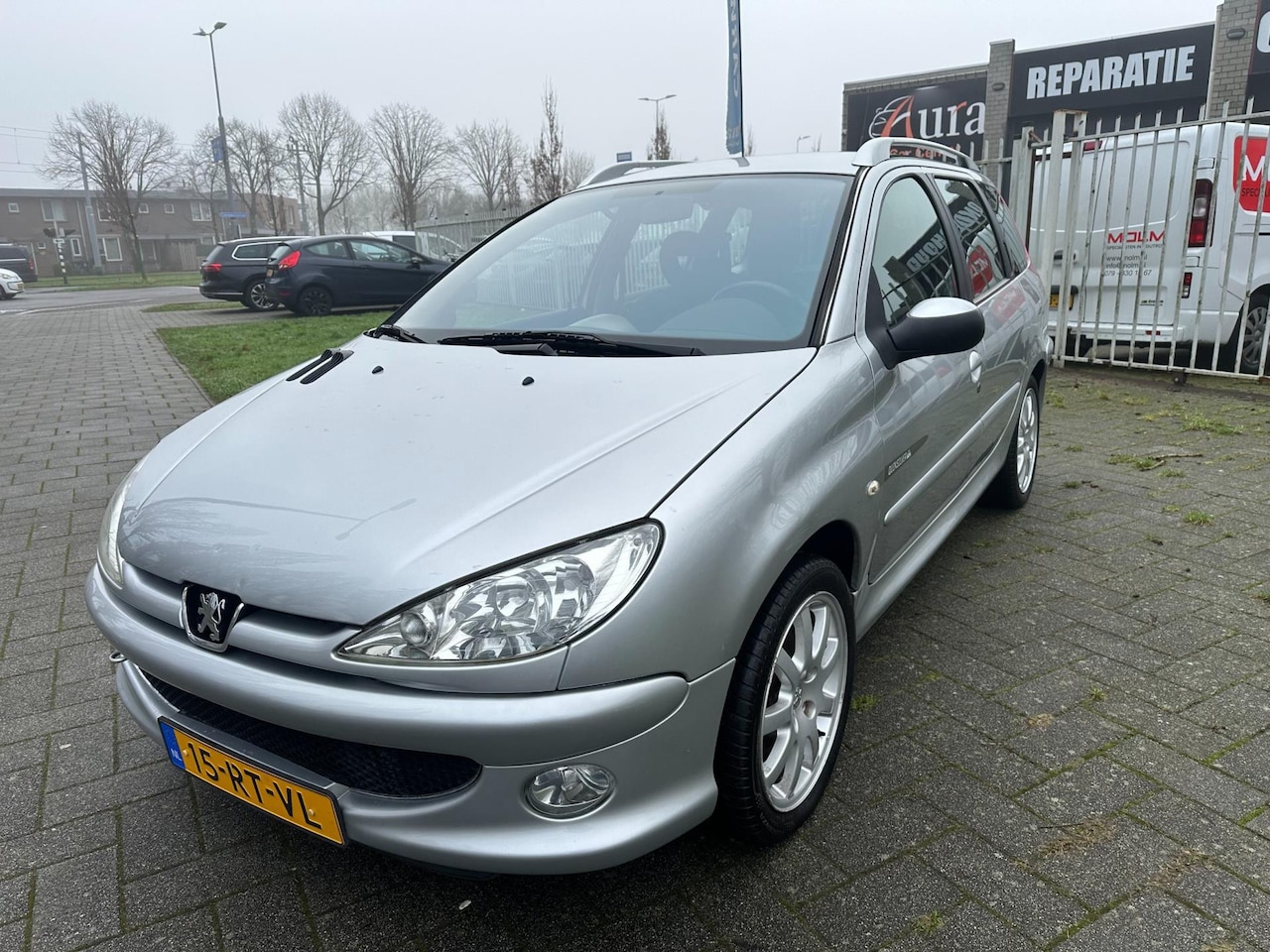 Peugeot 206 SW - 1.6-16V Quiksilver 1.6-16V Quiksilver - AutoWereld.nl