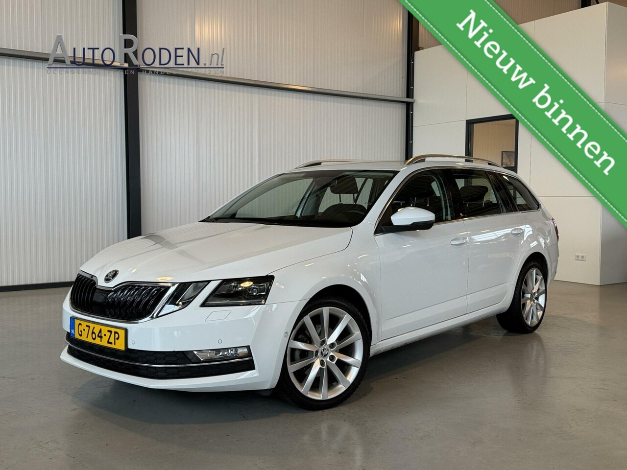 Skoda Octavia Combi - 1.0 TSI Greentech Style Business 1.0 TSI Greentech 85kw Style Business - AutoWereld.nl