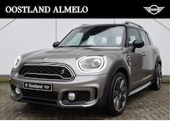 MINI Countryman - Cooper S ALL4 JCW Chili / Panoramadak / Achteruitrijcamera / Sportstoelen / Comfort Access