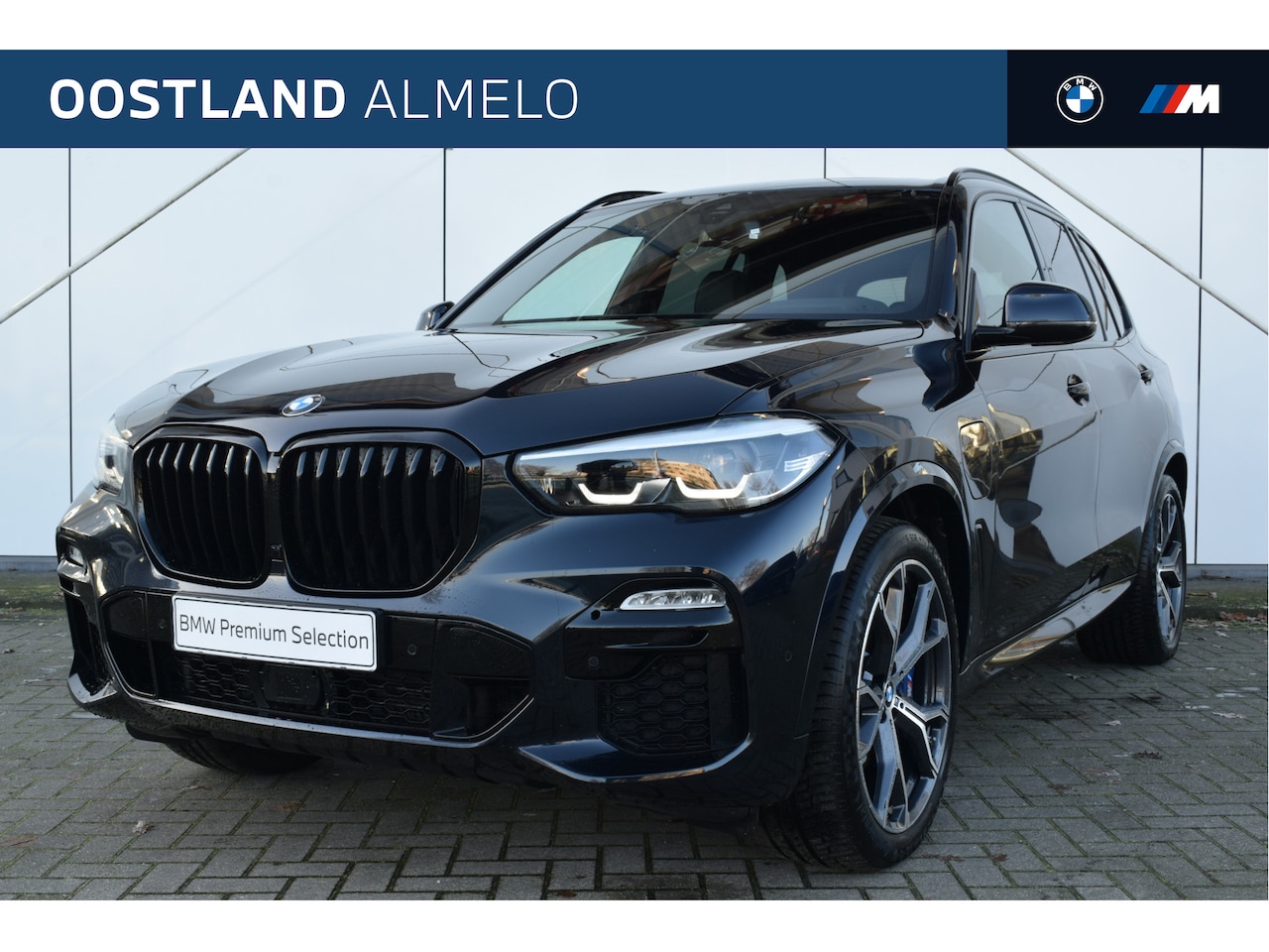 BMW X5 - xDrive45e High Executive M Sport Automaat / Panoramadak / Sportstoelen / Stoelverwarming / - AutoWereld.nl