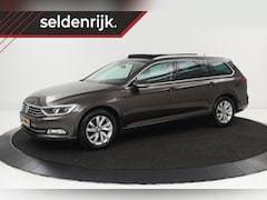 Volkswagen Passat Variant - 1.6 TDI Connected Series | Panoramadak | Carplay | Trekhaak | Full LED | Navigatie | PDC |