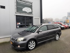 Toyota Avensis Wagon - 2.4 VVTi Executive Business xenon leer clima cruise navi apk 3-2026