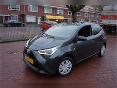 Toyota Aygo - 1.0 VVT-i x-fun PLAATJE AIRCO TELEFOON BLEUTOOTH