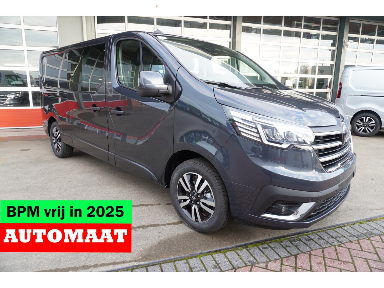 Renault Trafic - 2.0 Bleu dCi EDC 170PK L2H1 Extra D.C. Automaat Schuifdeur L / R Nr. V208 |  Climate | Nav - AutoWereld.nl