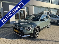 Kia Niro - 1.6 GDi Hybrid DynamicLine 1e Eigenaar Navi | Lichtmetaal | Apple Carplay / Android Auto i