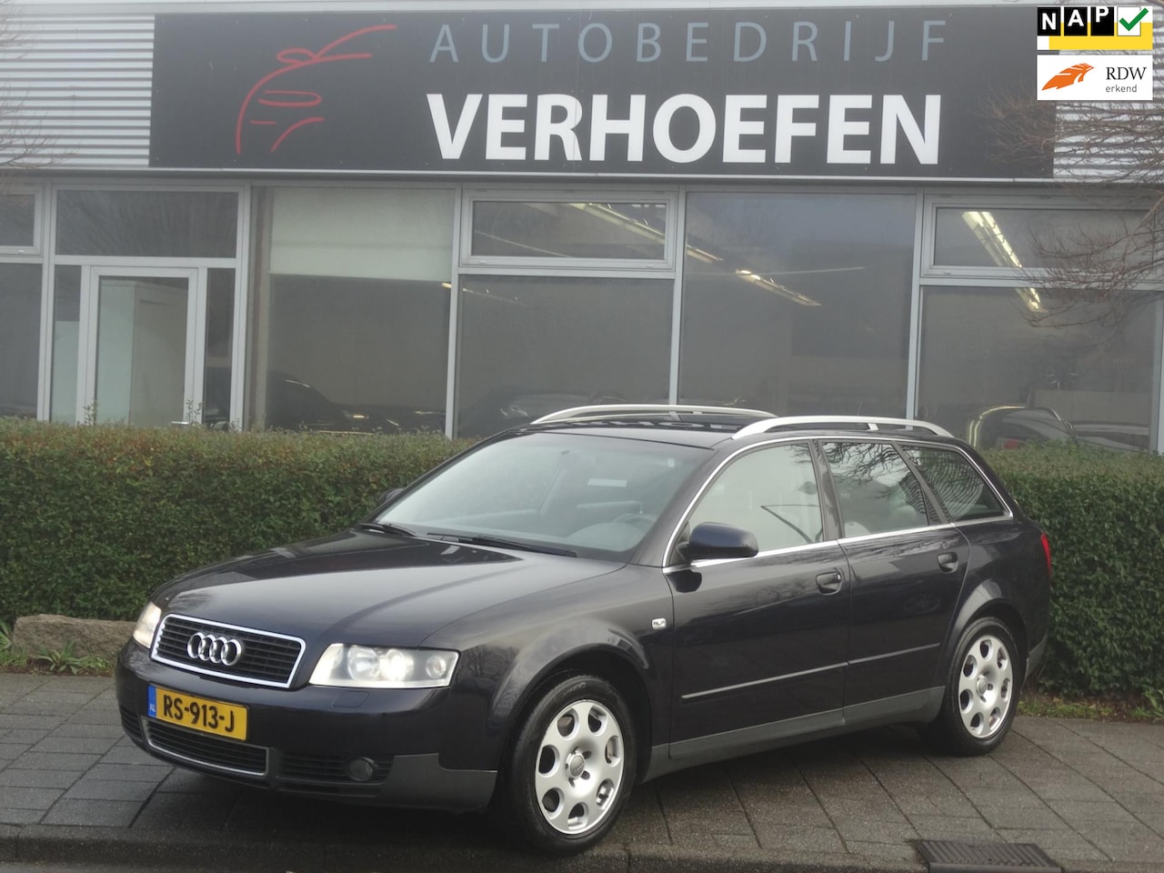 Audi A4 Avant - 2.4 MT - AUTOMAAT - STOELVERWARMING - CLIMATE / CRUISE - XENON - ELEKTR RAMEN / SPIEGELS - AutoWereld.nl