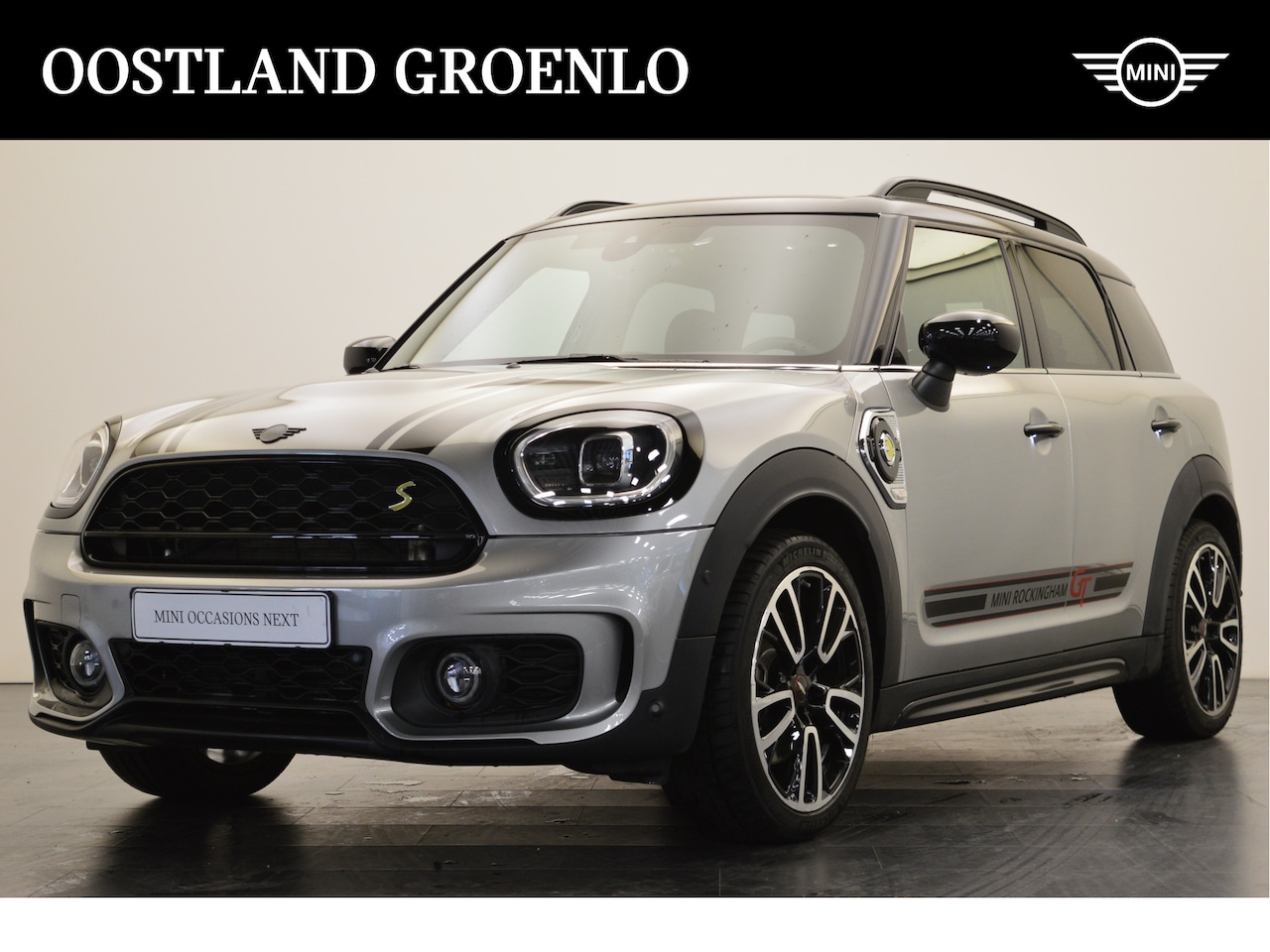 MINI Countryman - Cooper SE ALL4 JCW Automaat / Premium Plus Pakket / Panoramadak / Achteruitrijcamera / Com - AutoWereld.nl