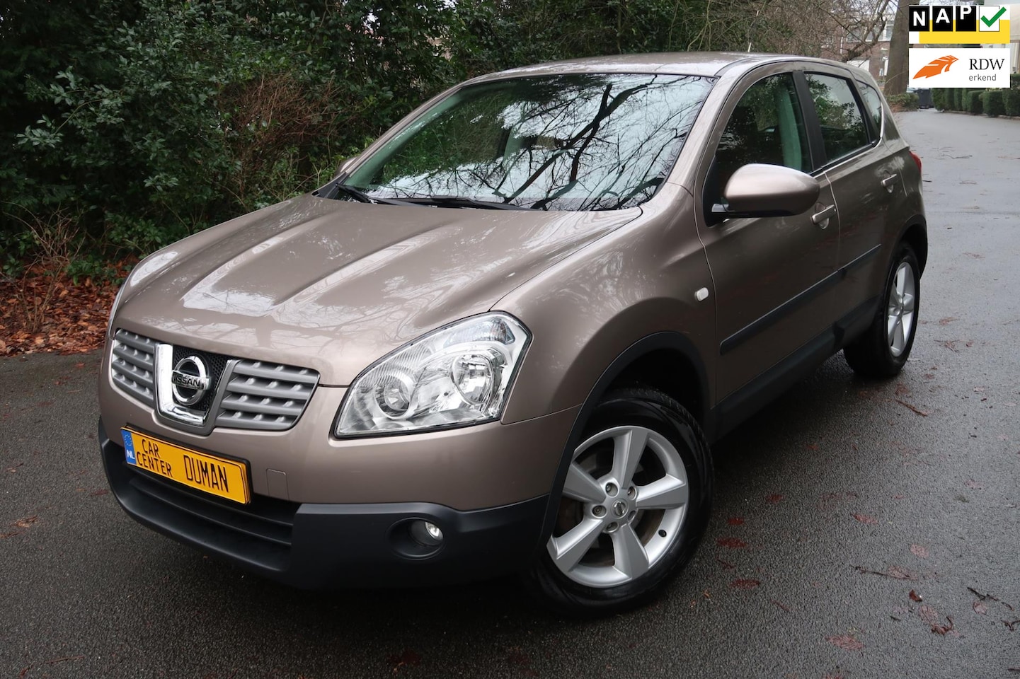 Nissan Qashqai - 1.6 Visia Clima Cruise Trekhaak PDC - AutoWereld.nl