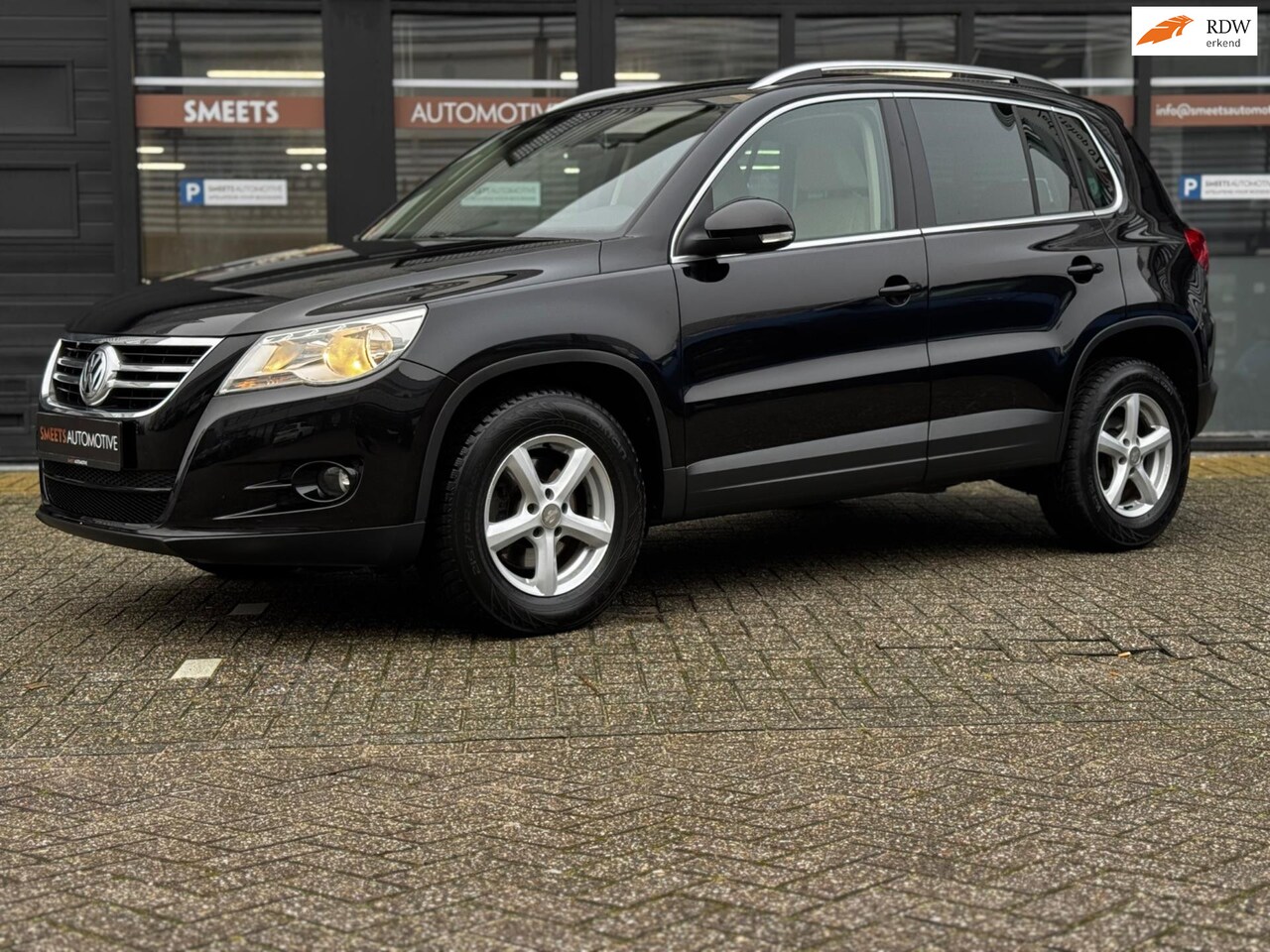 Volkswagen Tiguan - 2.0 TSI Sport&Style 4Motion,Automaat, - AutoWereld.nl