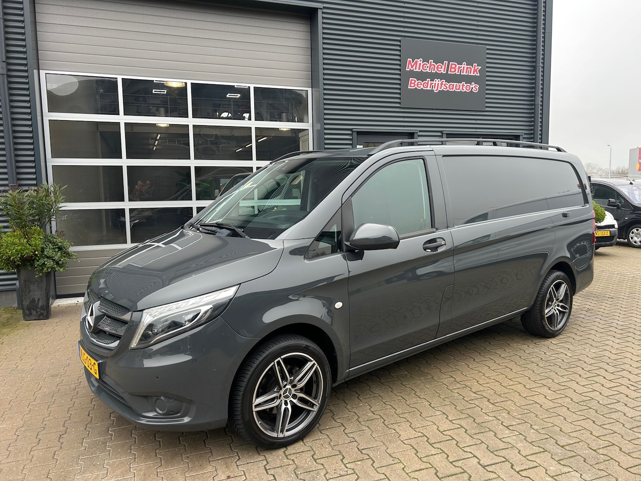 Mercedes-Benz Vito - 114 CDI Lang Xenon Led - AutoWereld.nl