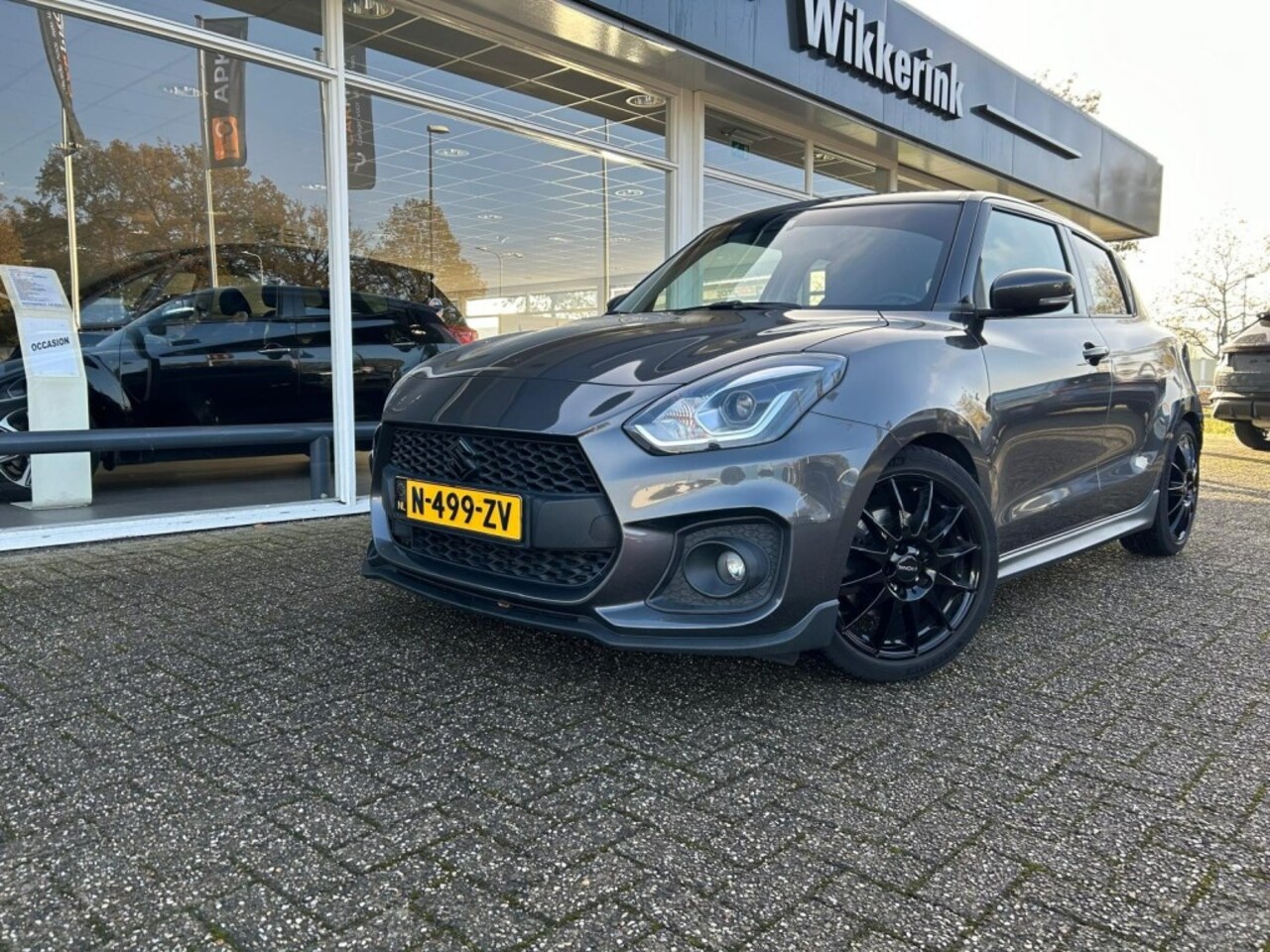 Suzuki Swift - 1.4 SPORT CARBON/MILLTEK - AutoWereld.nl