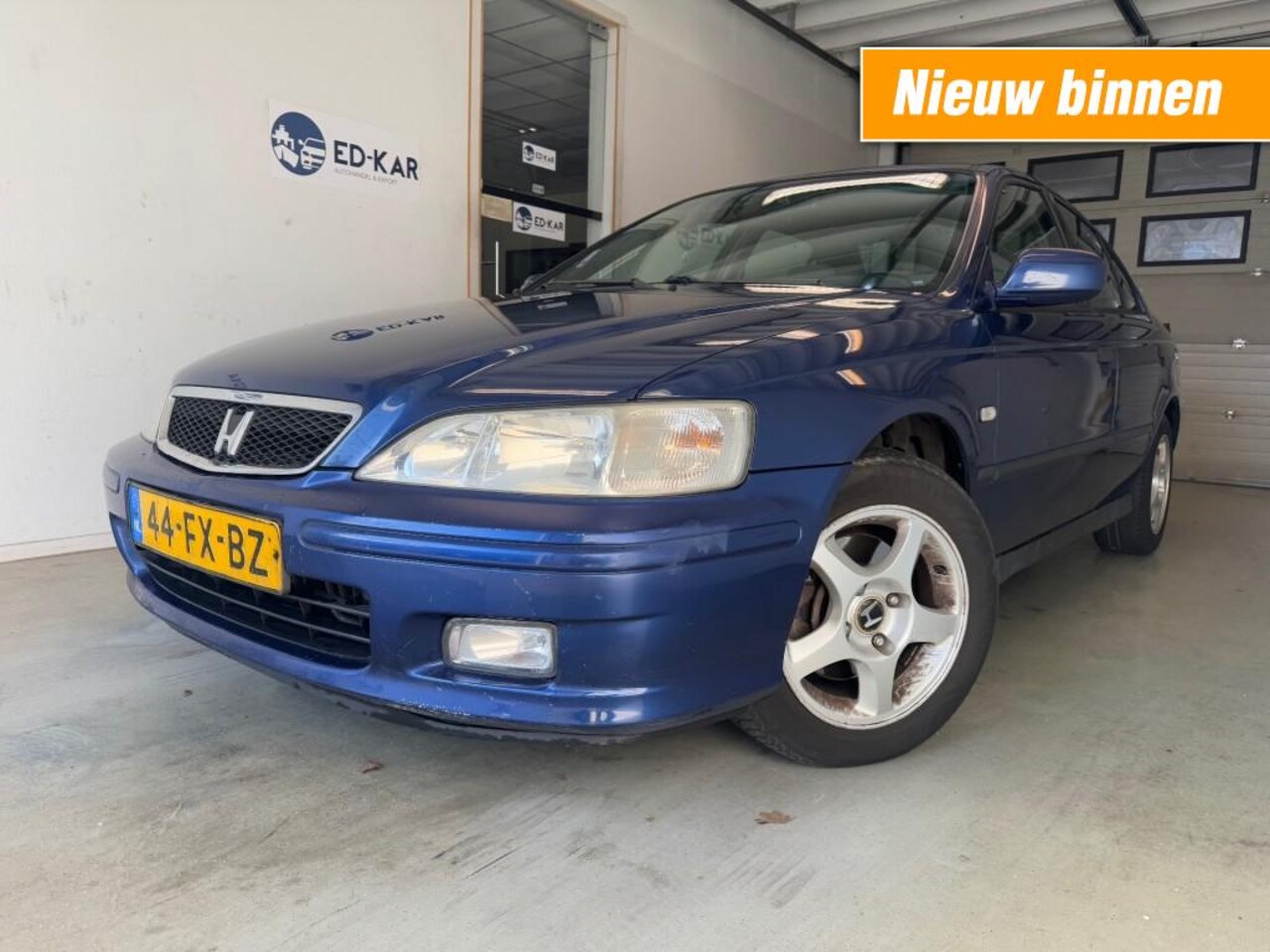 Honda Accord - 1.8i S aut AIRCO RIJDT GOED MEENEEMPRIJS NAP - AutoWereld.nl