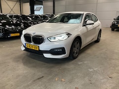 BMW 1-serie - 118i Executive Edition automaat | Navi | Carplay | Clima | Led | Cruise | Komt binnenkort