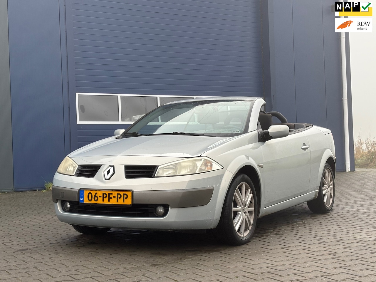 Renault Mégane coupé cabriolet - 2.0-16V Privilège Luxe | ''157.000'' KM N.A.P. + Automaat | - AutoWereld.nl