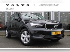 Volvo XC40 - T2 Automaat Momentum Core | On Call | DAB | Park Assist