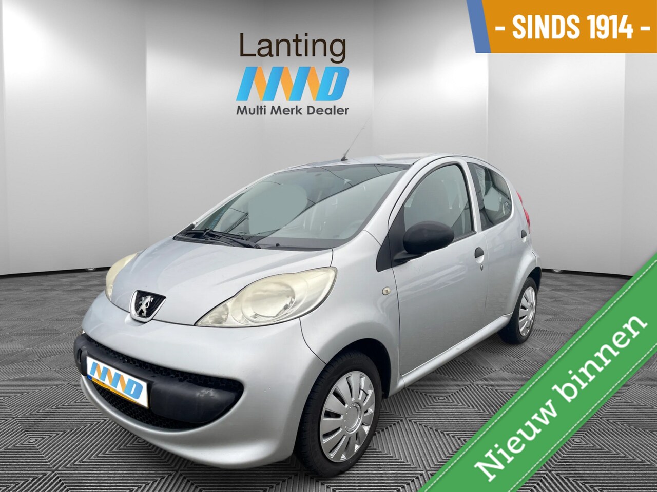 Peugeot 107 - 1.0-12V XR 1.0-12V XR nieuwe APK - AutoWereld.nl