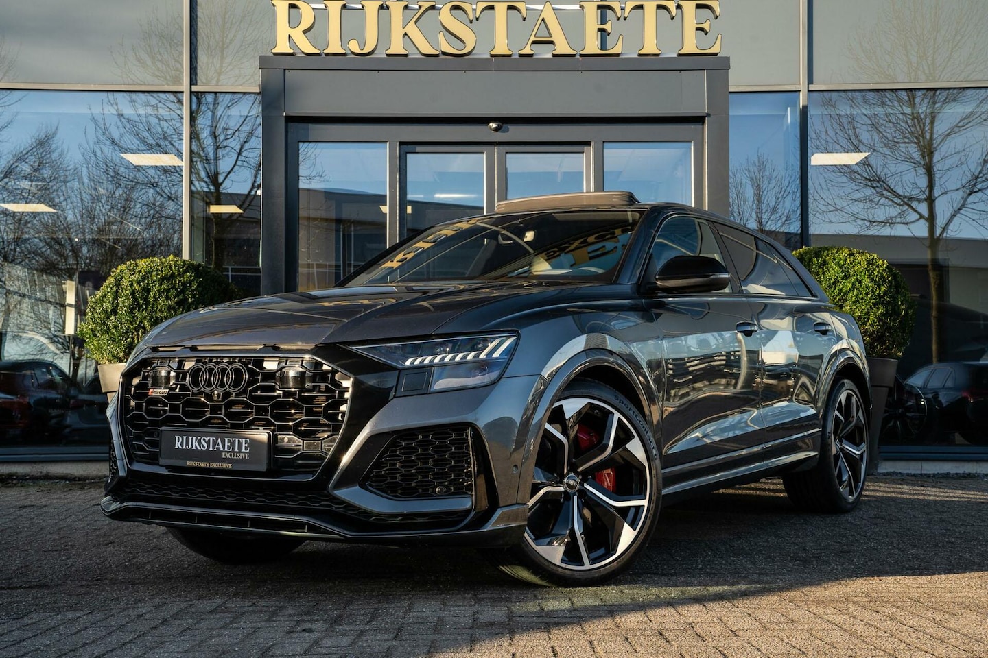 Audi RSQ8 - 4.0 TFSI RS Q8 Quattro|PANO|B&O|360°|LUCHTV|23'. - AutoWereld.nl