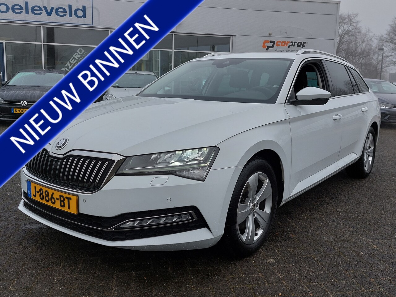 Skoda Superb Combi - 1.5 TSI ACT 150pk DSG Business Edition | Origineel NL | Navi | Apple Carplay+Android Auto - AutoWereld.nl