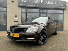 Mercedes-Benz C-klasse - 180 CGI BlueEFFICIENCY / xenon / navigatie/ stoelver/ goed onderhouden