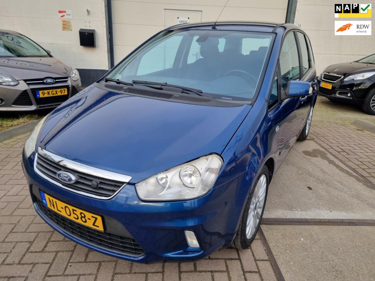 Ford C-Max - 1.8-16V Ghia Flexifuel 1.8-16V Ghia Flexifuel - AutoWereld.nl