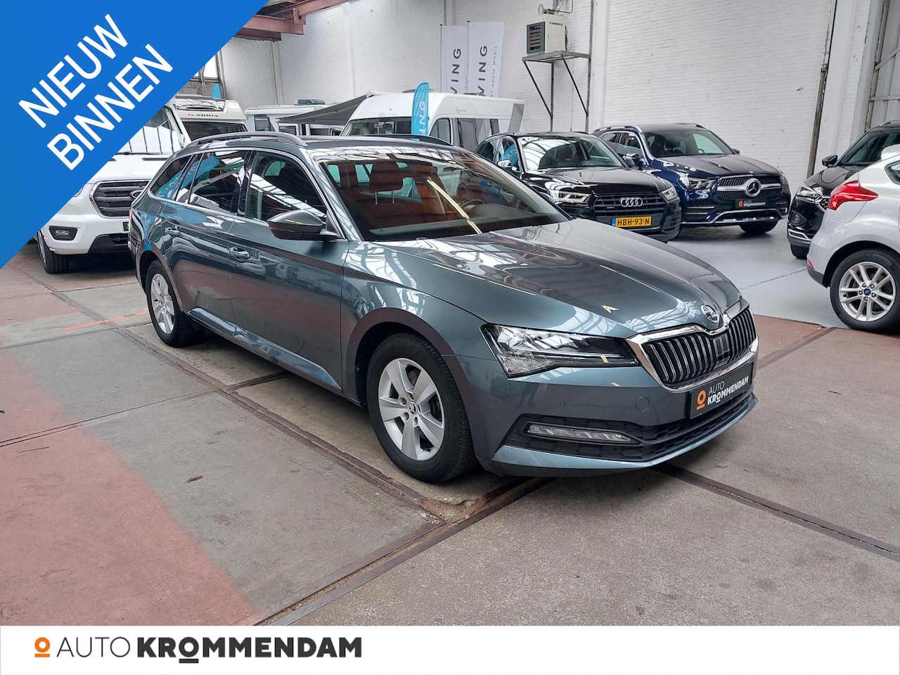 Skoda Superb Combi - 1.5 TSI ACT Business Edition navigatie, camera, trekhaak. - AutoWereld.nl