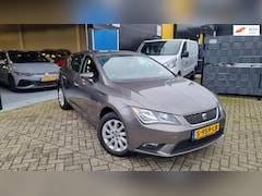 Seat Leon - 1.6 TDI Style*AUTOMAAT*Navigatie*5 Drs*Climaat Controle*CV*Elektrische Ramen*Cruise Contro