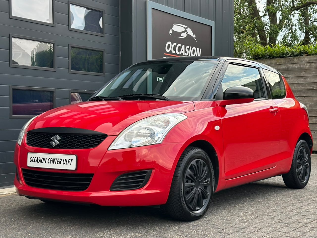 Suzuki Swift - BLACK EDITION / AIRCO / EL PAKKET / GARANTIE ... - AutoWereld.nl