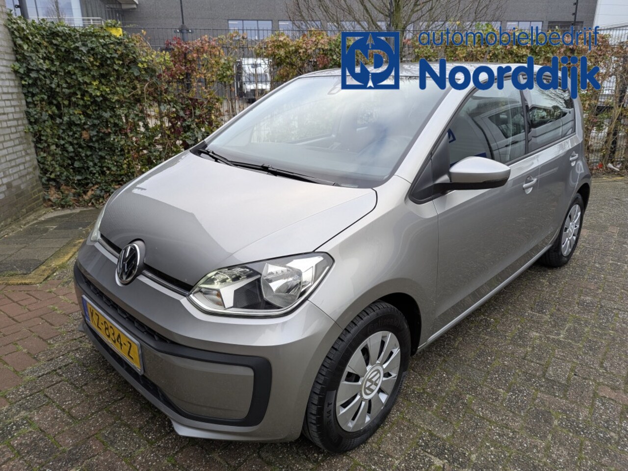 Volkswagen Up! - 1.0 BMT move up! 1.0 BMT move up! - AutoWereld.nl