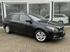 Peugeot 308 SW - 1.2 PureTech Blue Lease Executive 50% deal 6.225, - ACTIE Pano / Navi / Clima / Cruise / T